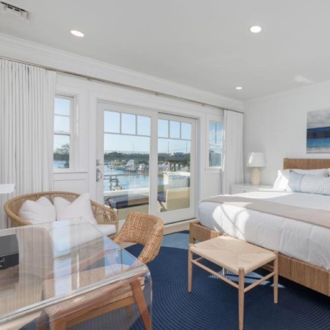 Canoe Place Waterfront Residences Hampton Bays Exterior foto